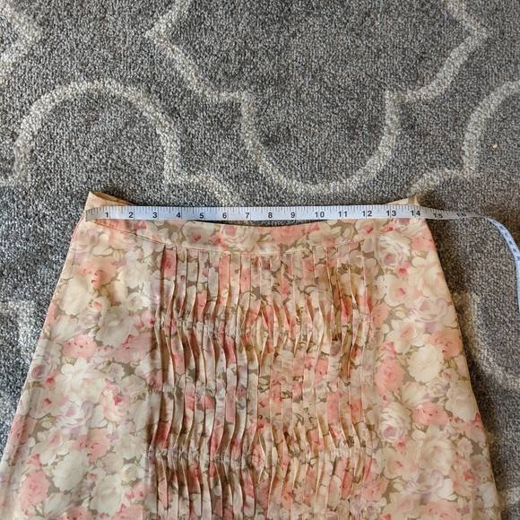 Tristan flower pleated skirt - 6 - Picture 3 of 8